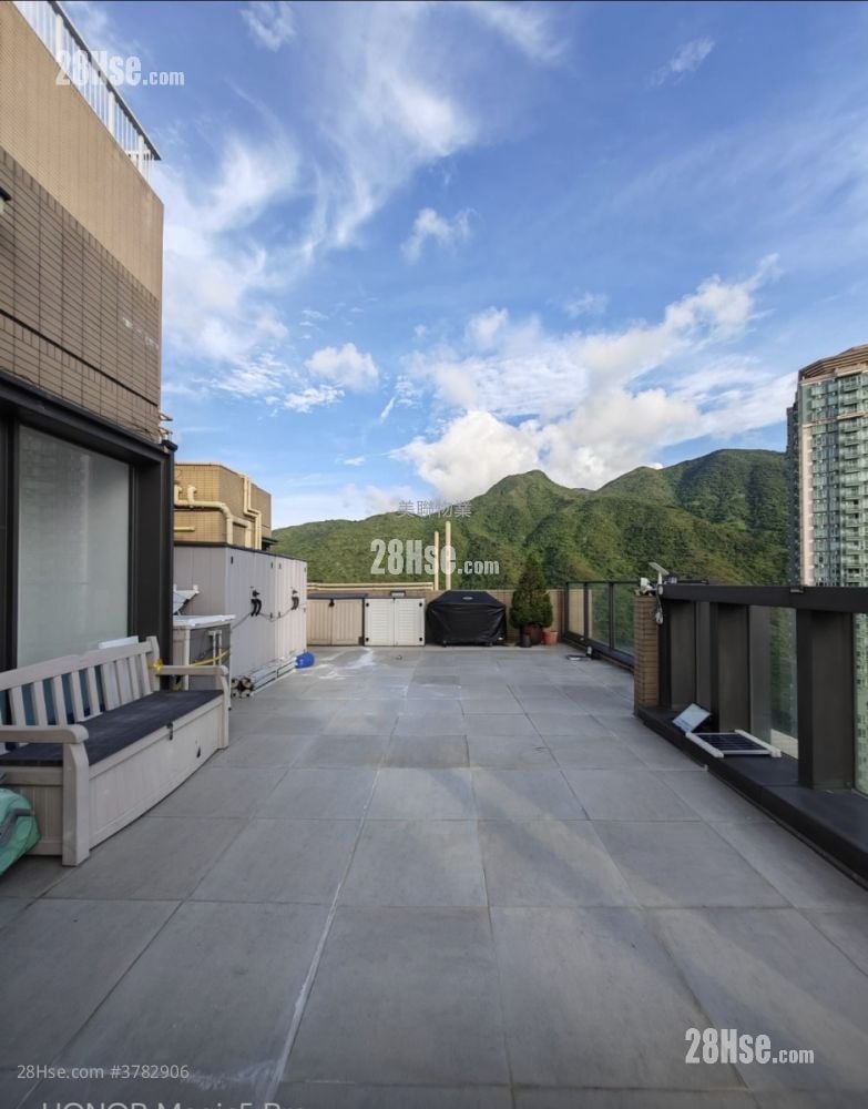 The Visionary Sell 1,489 ft²