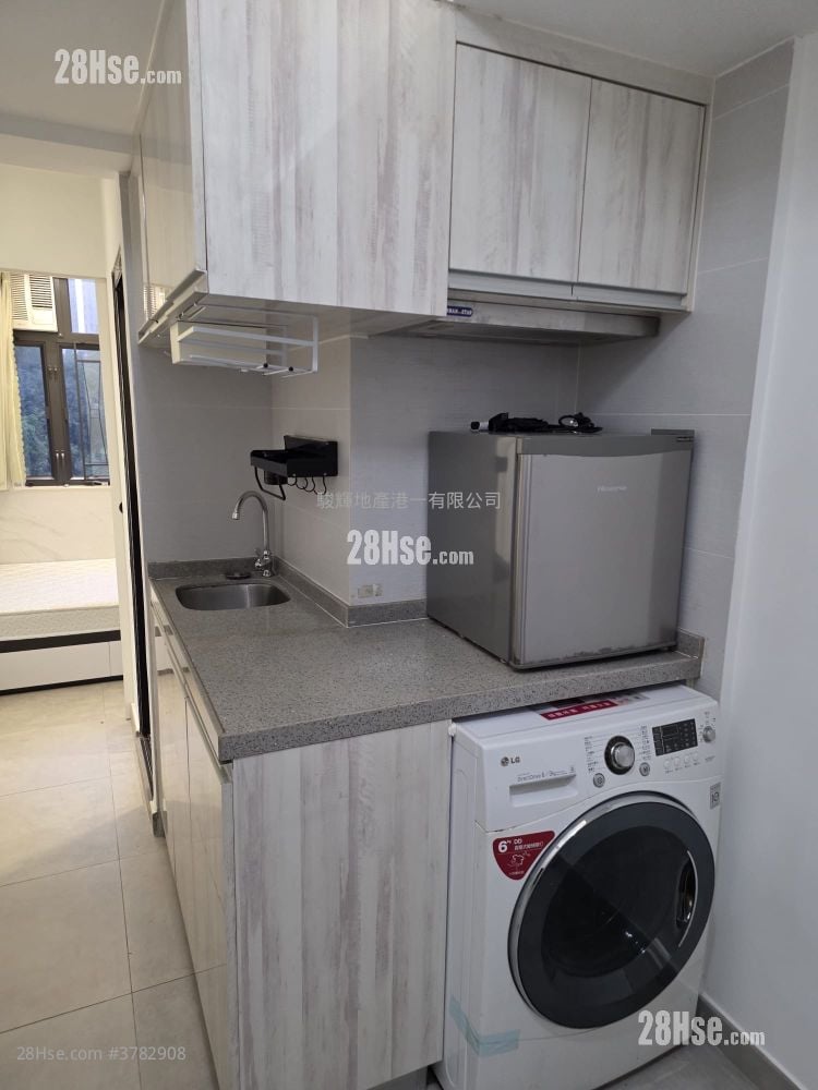 华敦大厦 租盘 1 房 , 1 浴室 150 平方尺