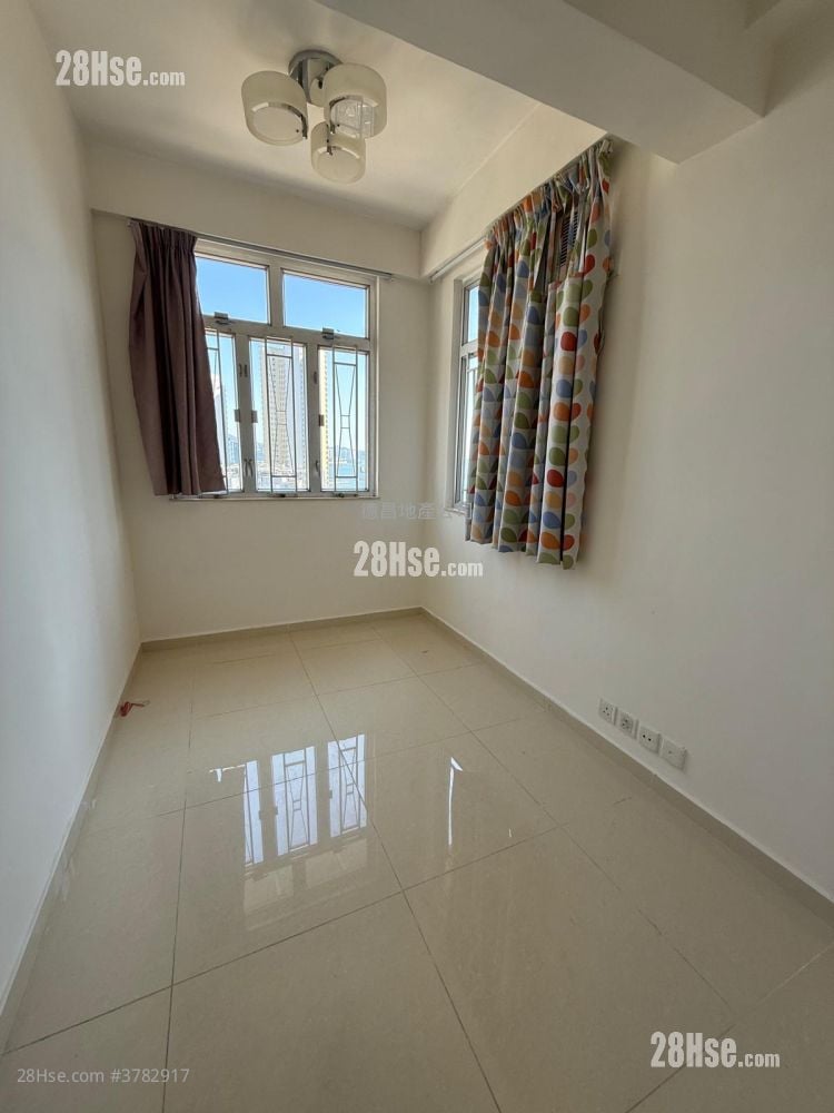 友诚大厦 租盘 2 房 , 1 浴室 376 平方尺