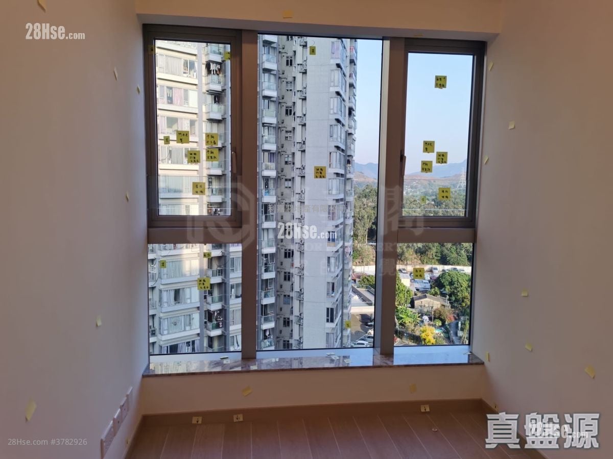 The Parkland Sell 2 Bedrooms , 1 Bathroom 449 ft²