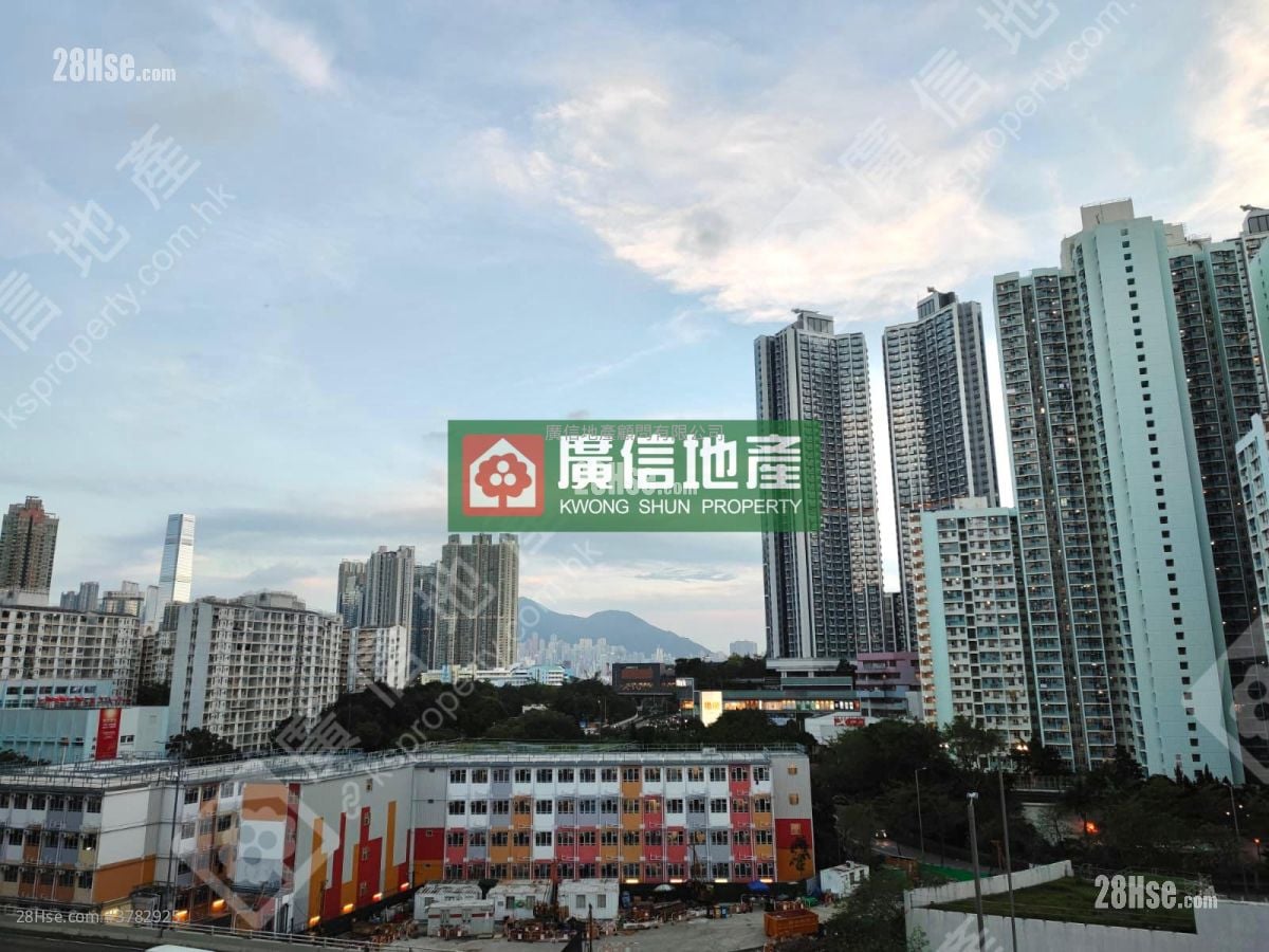 The Prominence Sell 1 Bedroom , 1 Bathroom 342 ft²