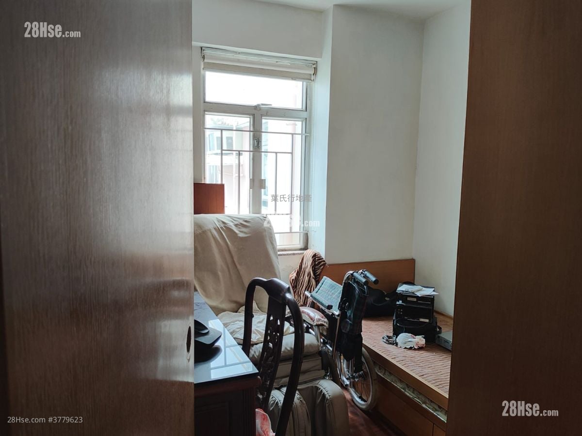 华员邨 售盘 3 房 , 1 浴室 549 平方尺