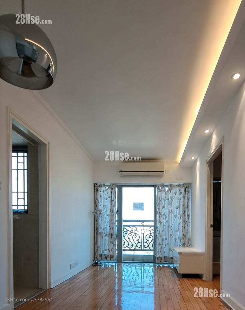 凯帆轩 租盘 2 房 , 1 浴室 460 平方尺