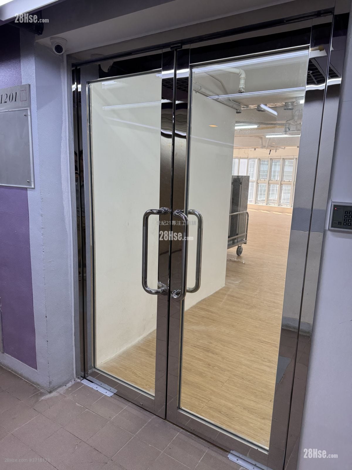 八號商業廣場 Rental