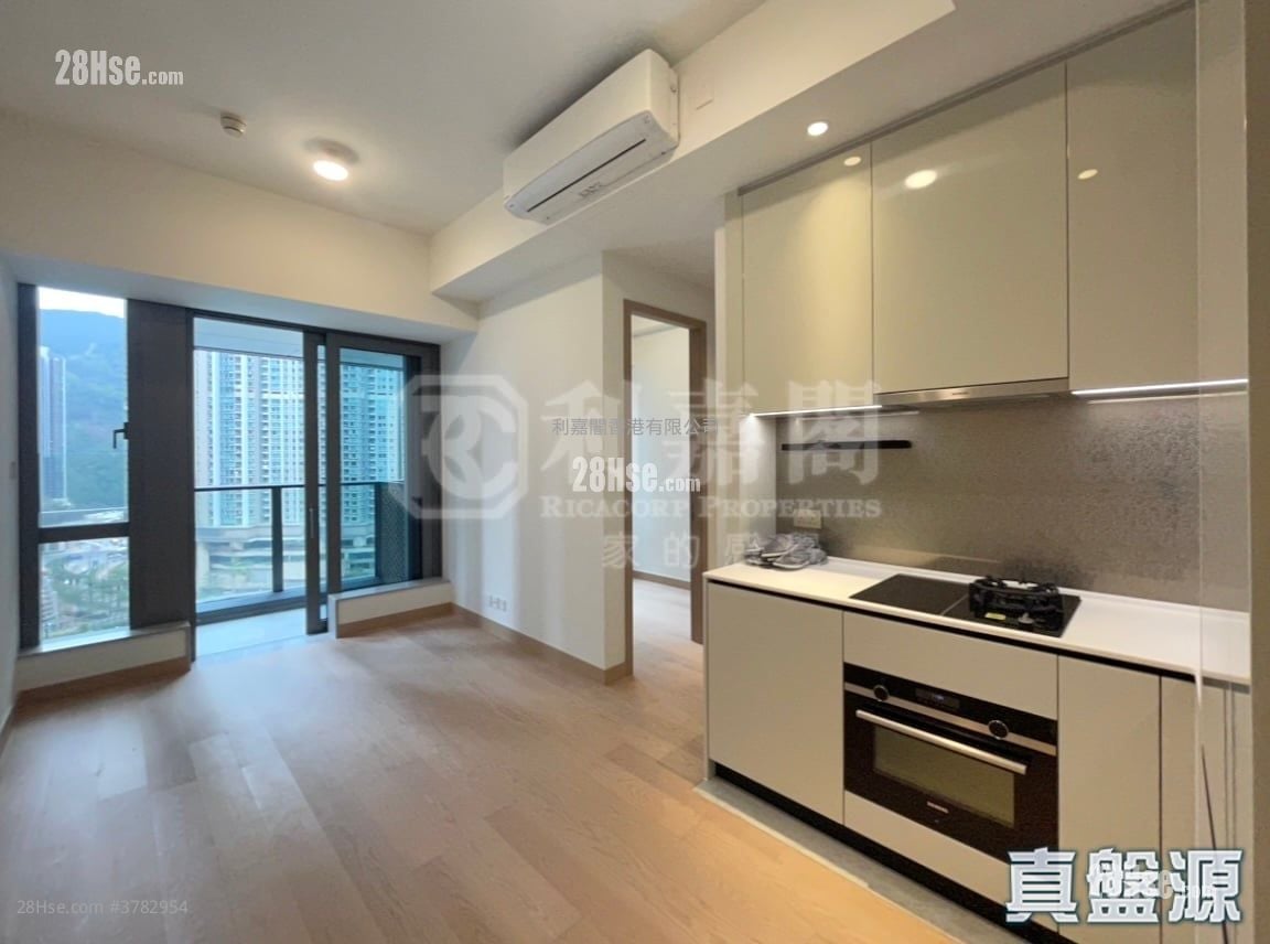 Seasons Place 租盘 2 房 , 1 浴室 441 平方尺
