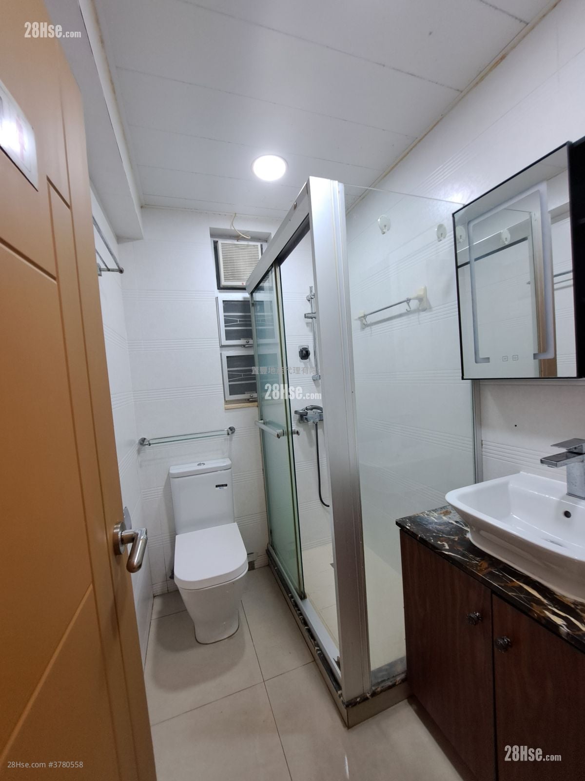 大棠花园 租盘 2 房 , 1 浴室 650 平方尺