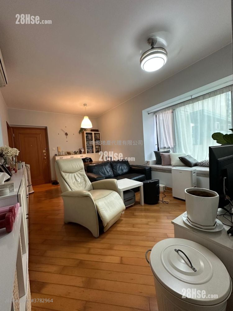 Park Island Sell 2 Bedrooms , 1 Bathroom 537 ft²