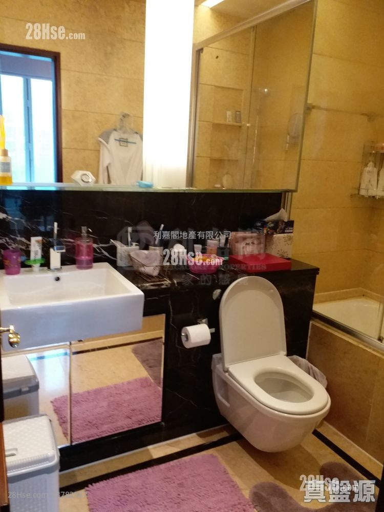 毕架山峰 售盘 4 房 2,638 平方尺