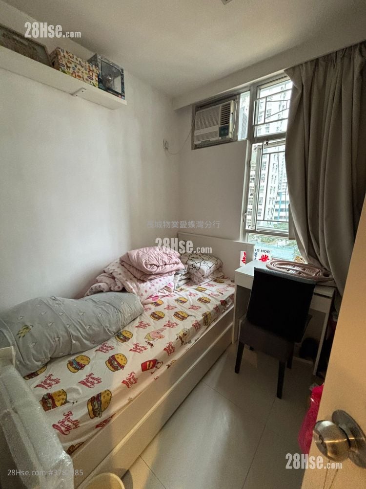 Tung Tao Court Sell 666 ft²