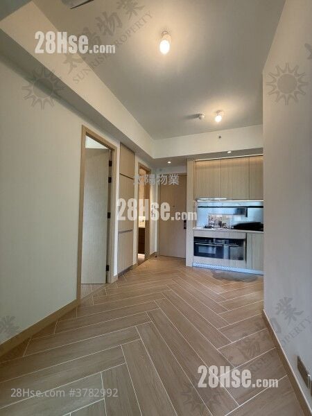 The Haddon Rental 3 Bedrooms 417 ft²