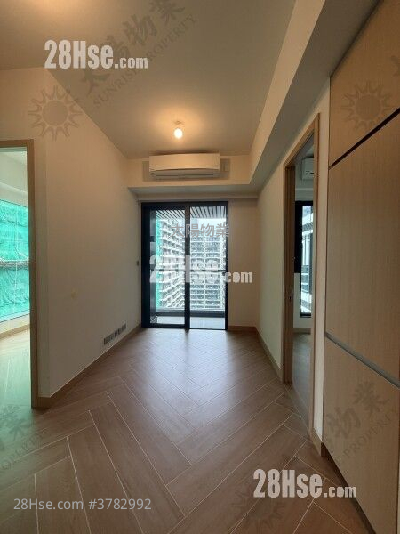 The Haddon Rental 3 Bedrooms 417 ft²