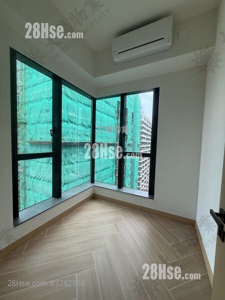 The Haddon Rental 3 Bedrooms 417 ft²