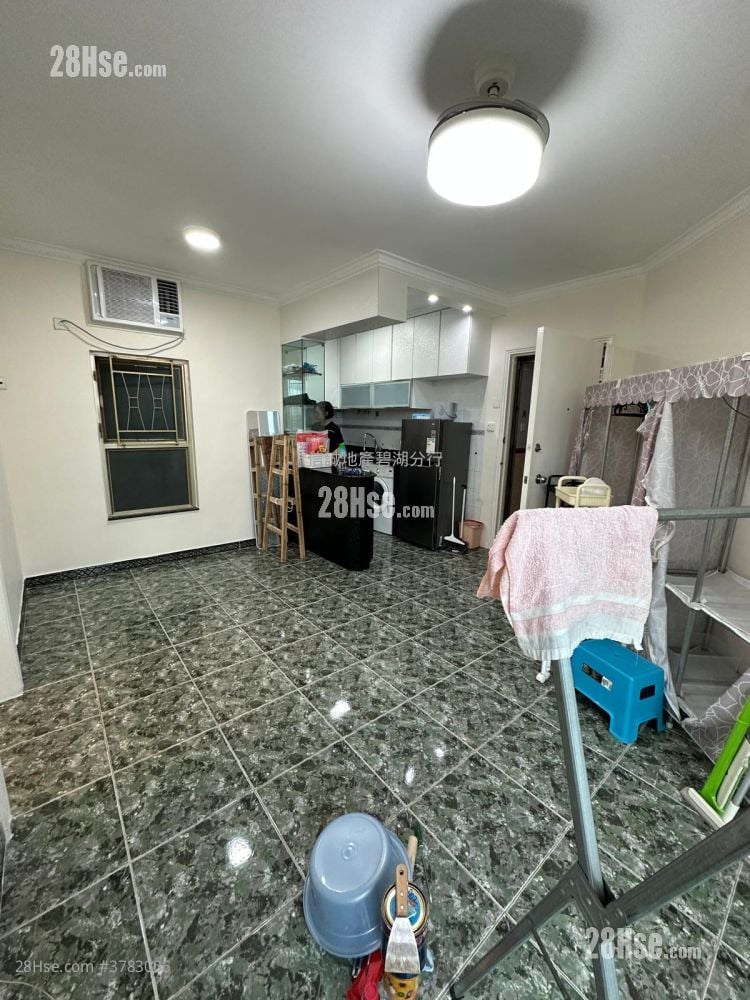 Avon Park Sell 3 Bedrooms , 1 Bathroom 489 ft²