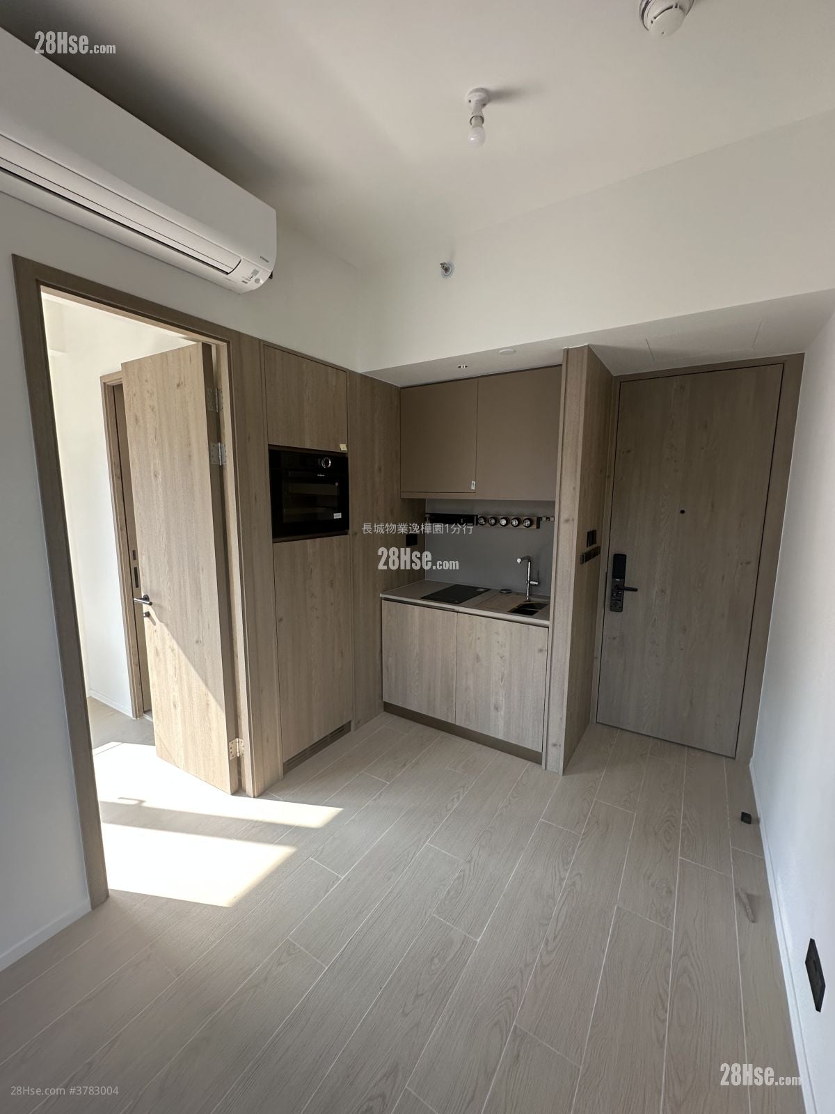 Finnie Sell 1 Bedroom , 1 Bathroom 245 ft²