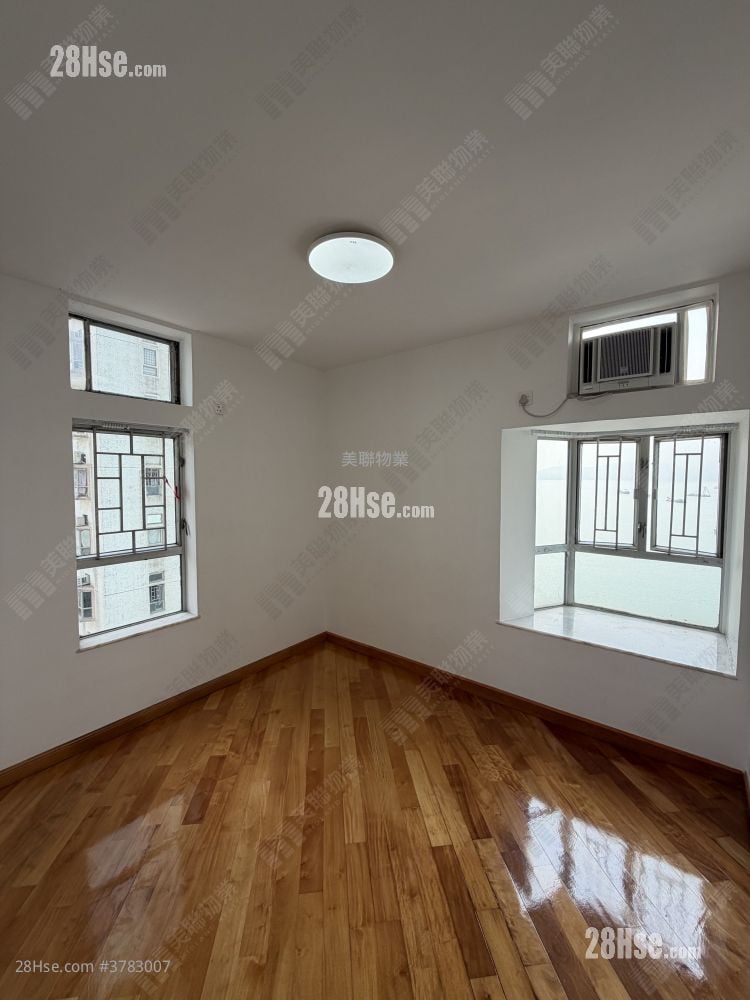 海翠花园 租盘 3 房 , 2 浴室 668 平方尺