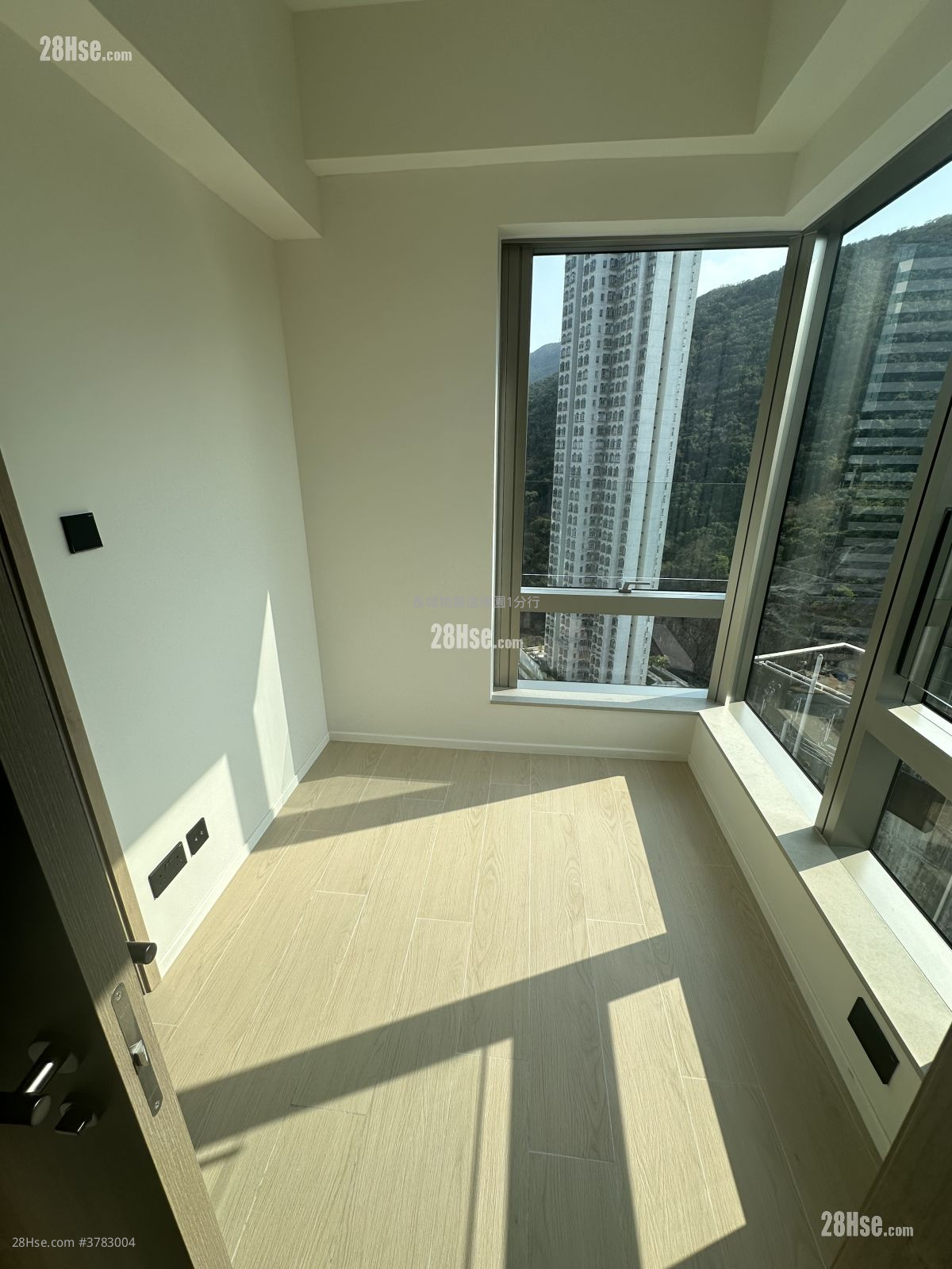 Finnie Sell 1 Bedroom , 1 Bathroom 245 ft²