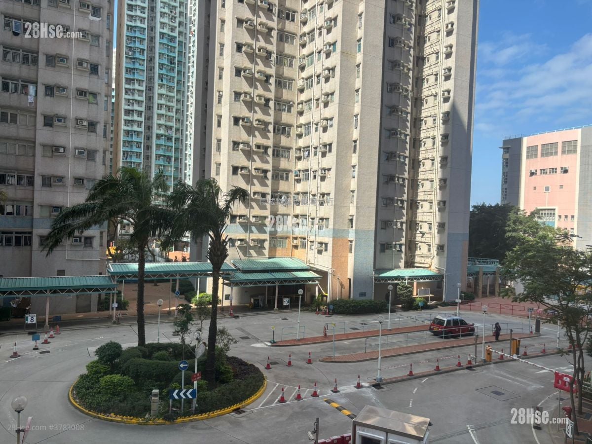 Aldrich Garden Sell 592 ft²