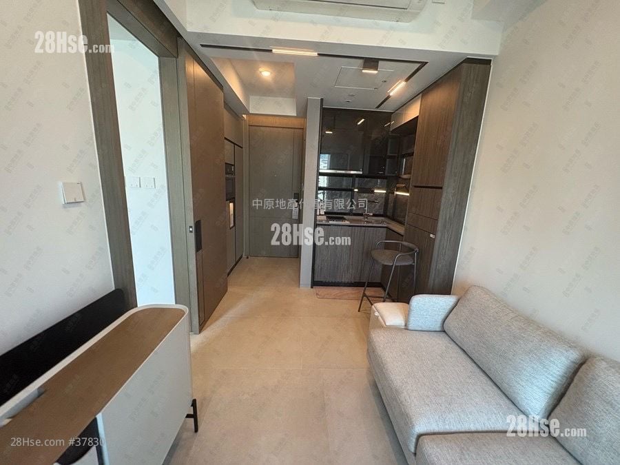 Cullinan Sky Sell 1 Bedroom , 1 Bathroom 296 ft²