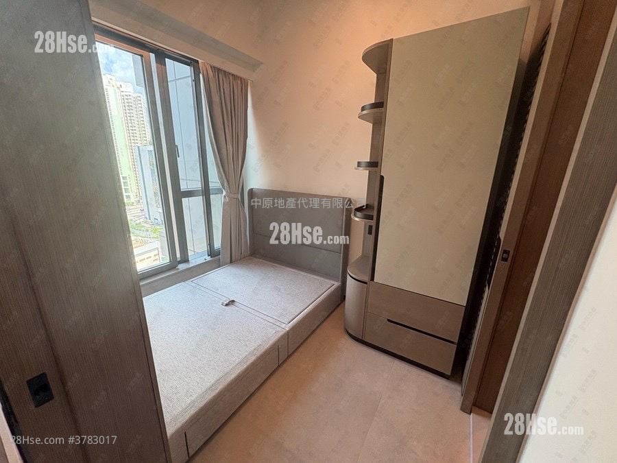 Cullinan Sky Sell 1 Bedroom , 1 Bathroom 296 ft²