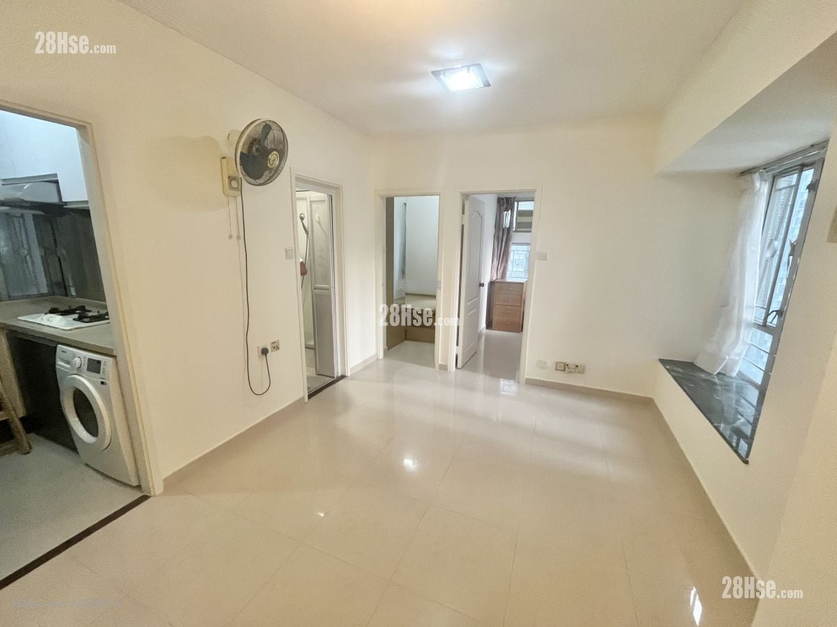Tsuen King Garden Sell 2 Bedrooms 380 ft²