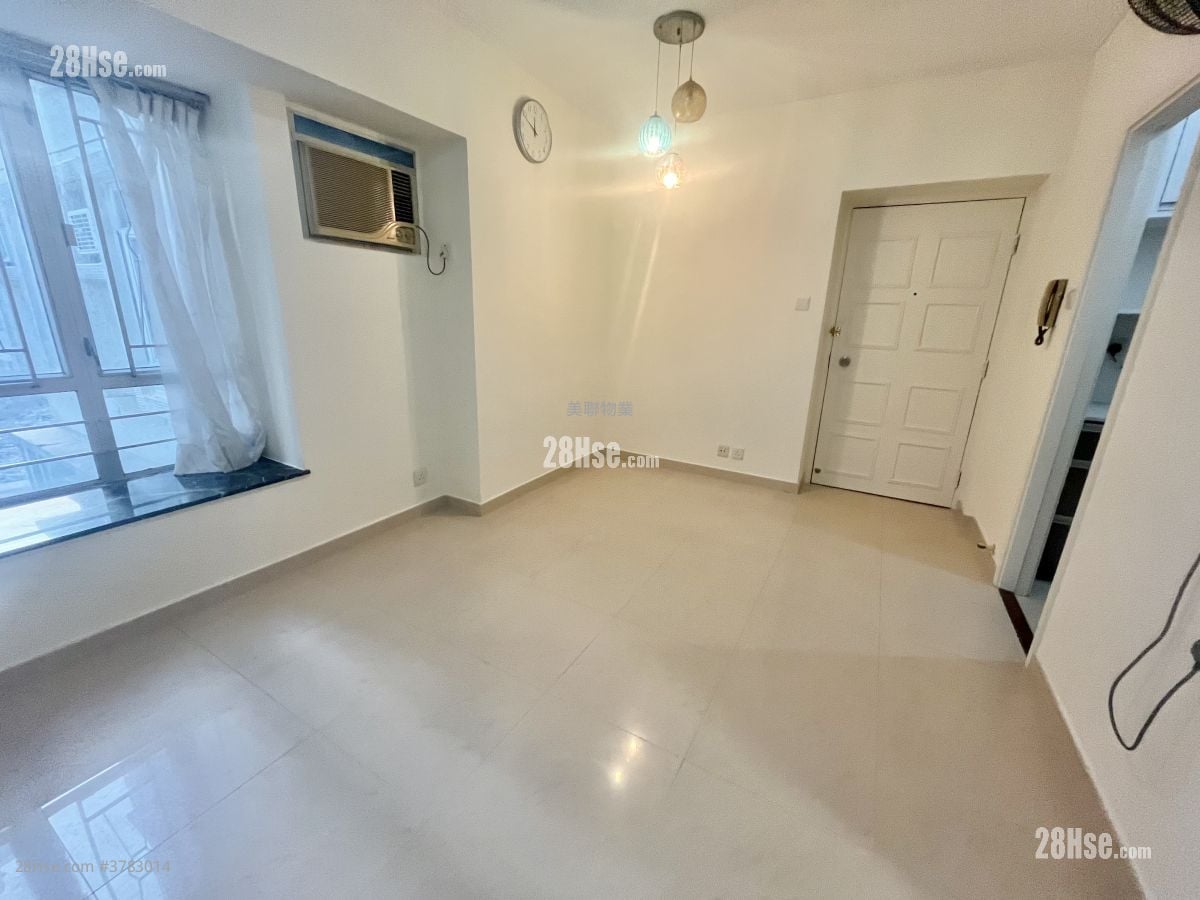 Tsuen King Garden Sell 2 Bedrooms 380 ft²