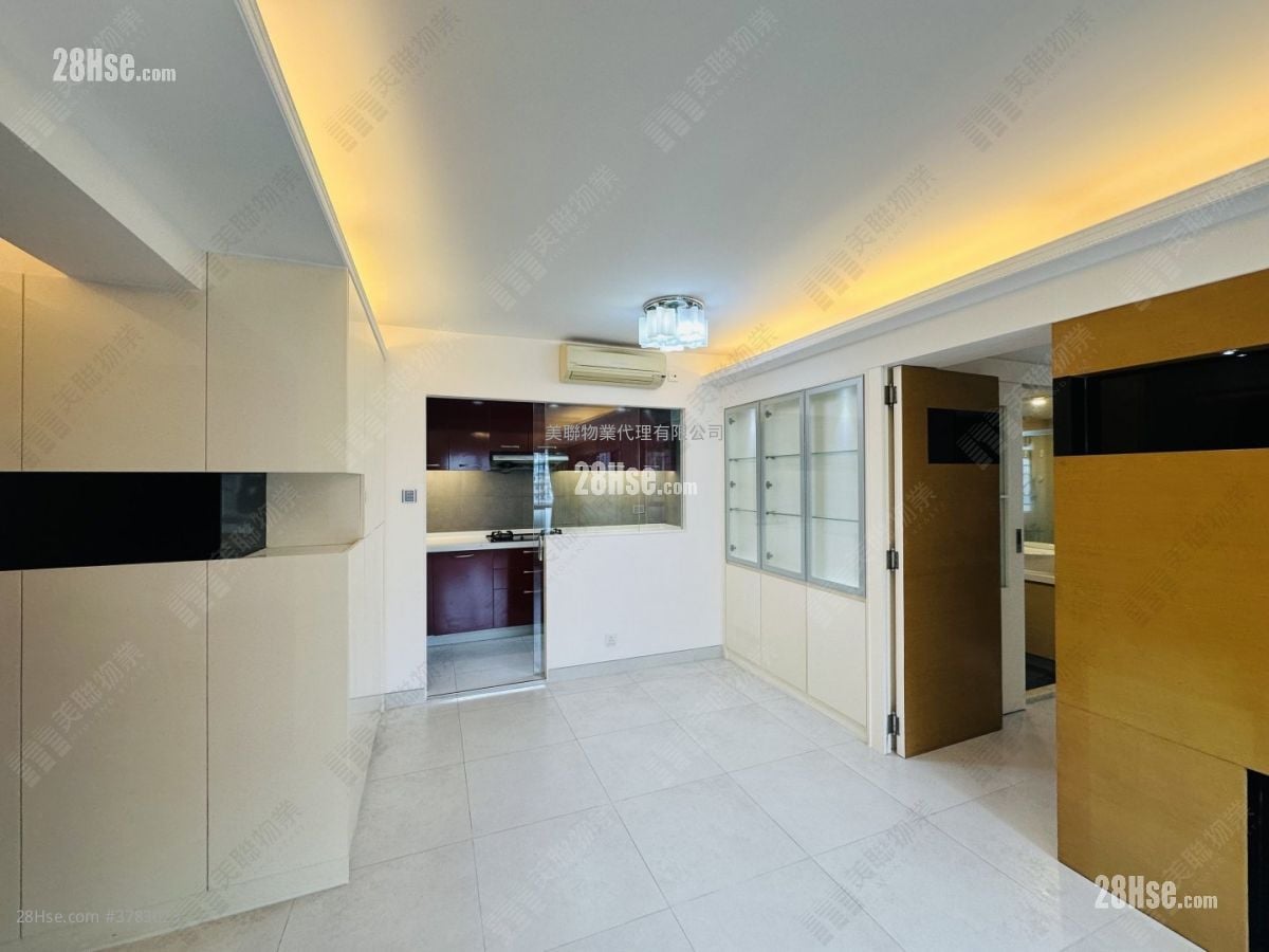 City Garden Sell 3 Bedrooms , 1 Bathroom 568 ft²