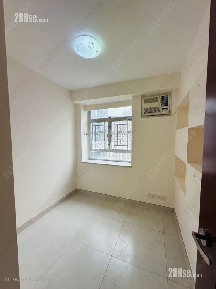 City Garden Sell 3 Bedrooms , 1 Bathroom 568 ft²