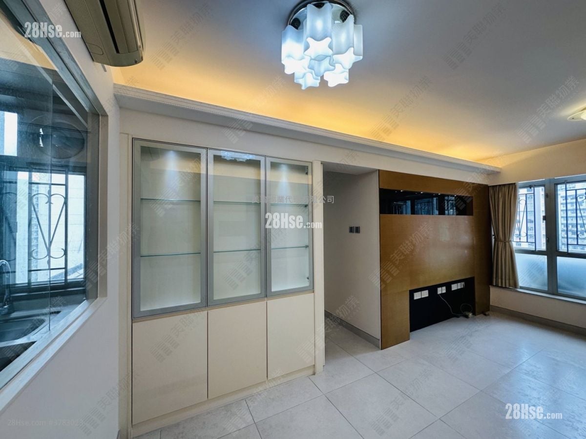 City Garden Sell 3 Bedrooms , 1 Bathroom 568 ft²