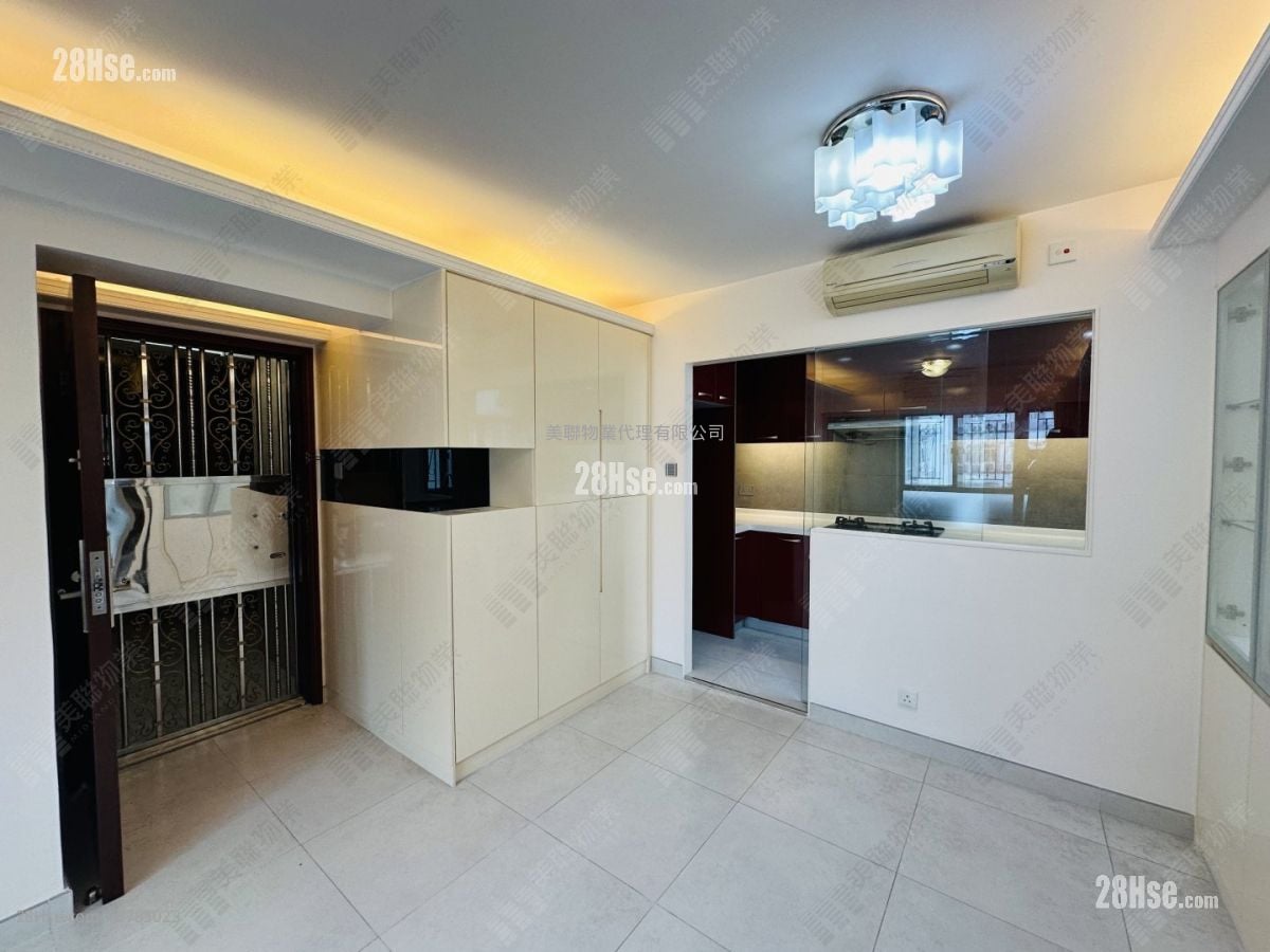 City Garden Sell 3 Bedrooms , 1 Bathroom 568 ft²