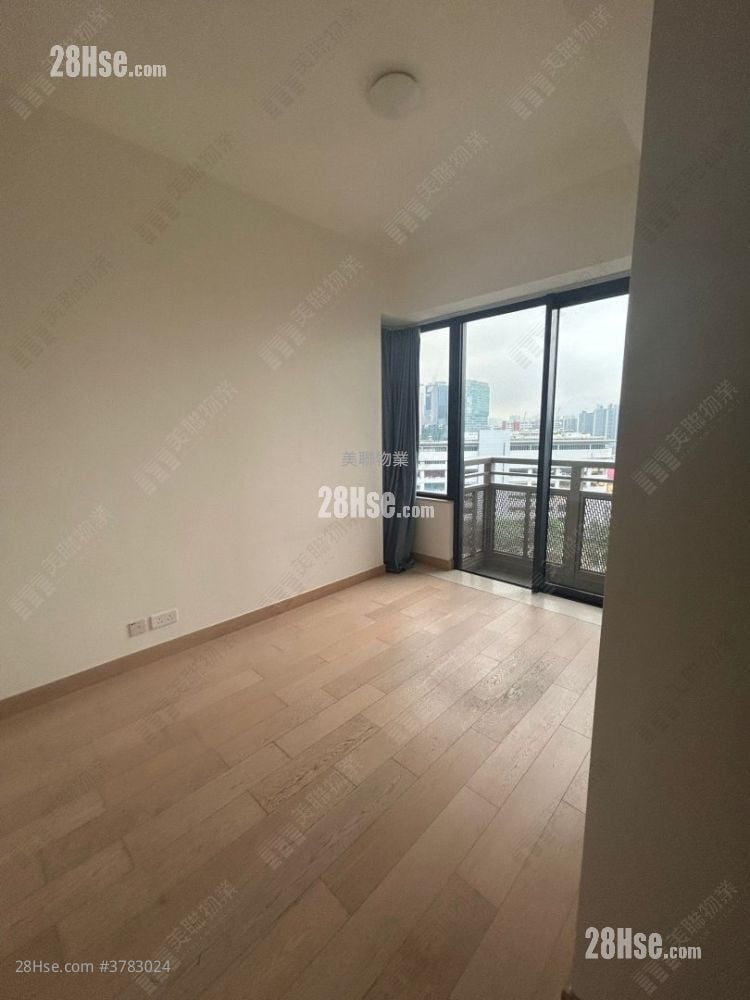 K.city Sell 3 Bedrooms , 2 Bathrooms 632 ft²