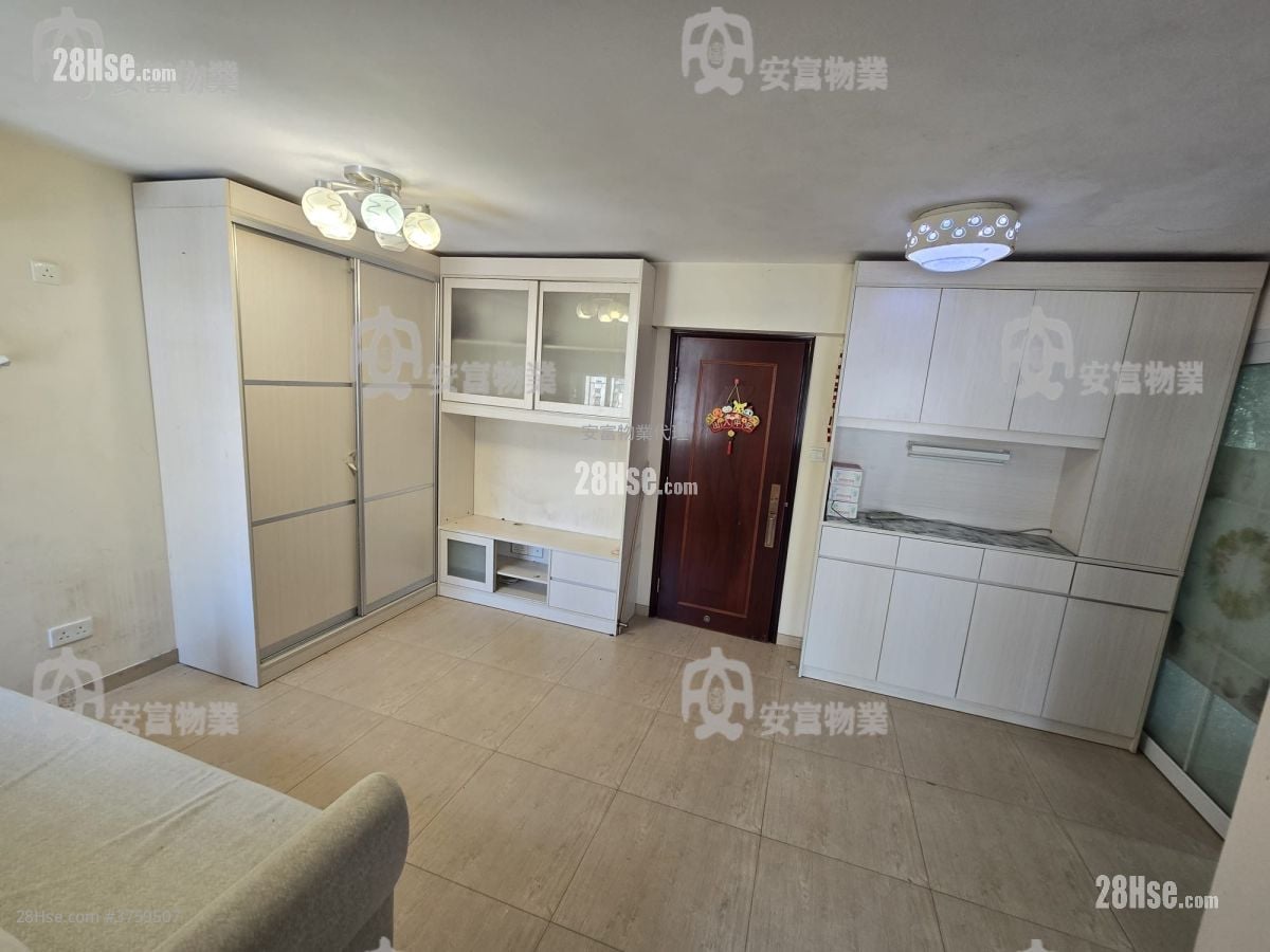 Tai Wo Estate Sell 2 Bedrooms , 1 Bathroom 443 ft²