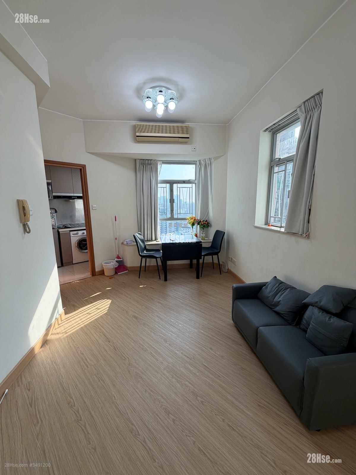 成龙居 售盘 1 房 , 1 浴室 316 平方尺