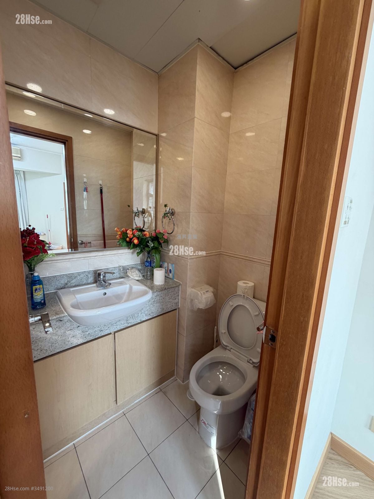 成龙居 售盘 1 房 , 1 浴室 316 平方尺