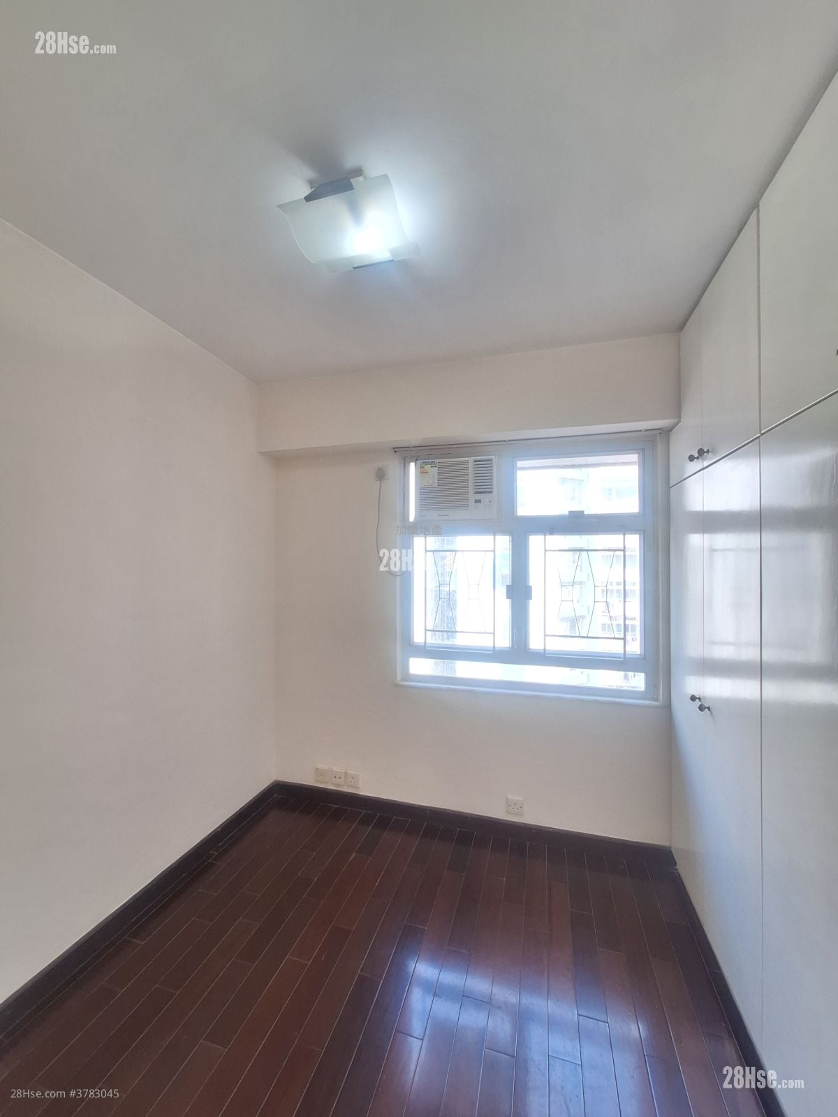 Hunghom Bay Centre Rental 2 Bedrooms , 1 Bathroom 411 ft²