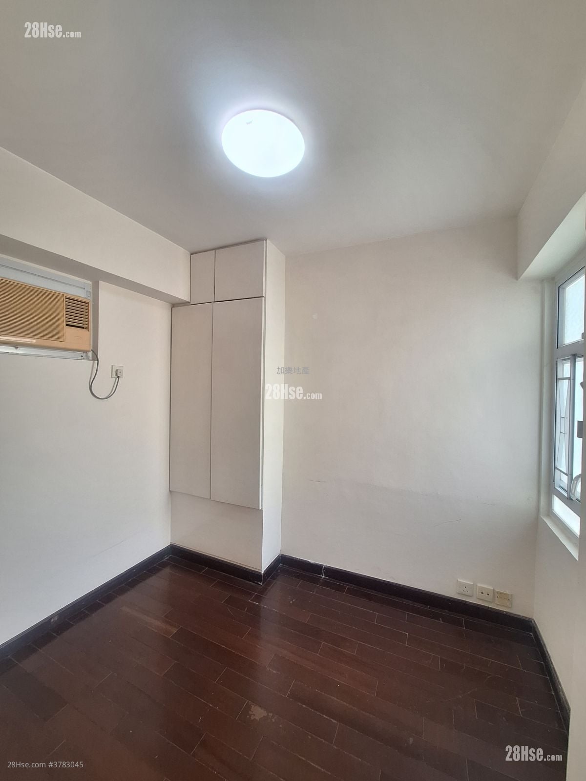 Hunghom Bay Centre Rental 2 Bedrooms , 1 Bathroom 411 ft²