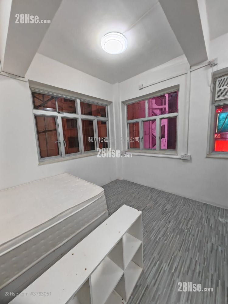 波斯富大厦 租盘 1 房 , 1 浴室 160 平方尺