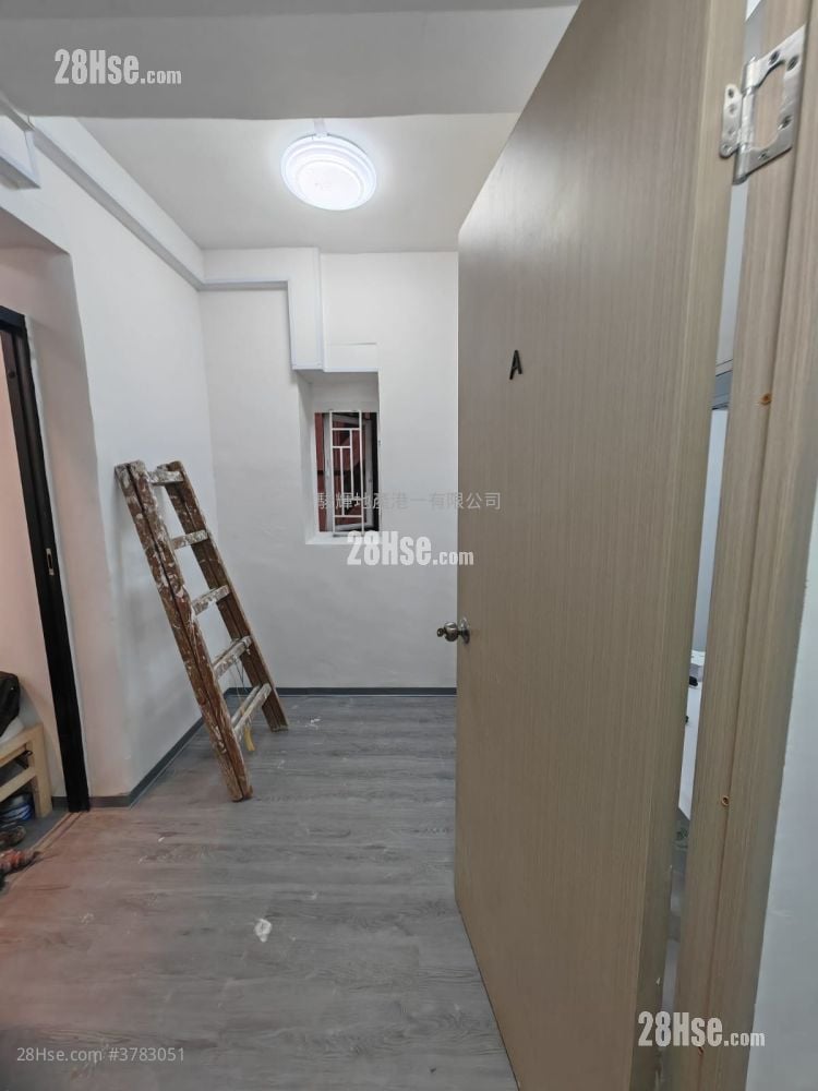 波斯富大厦 租盘 1 房 , 1 浴室 160 平方尺