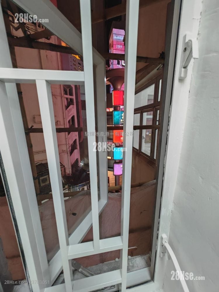 波斯富大厦 租盘 1 房 , 1 浴室 160 平方尺