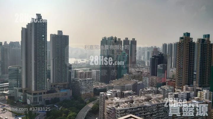 帝峰皇殿 租盘 773 平方尺