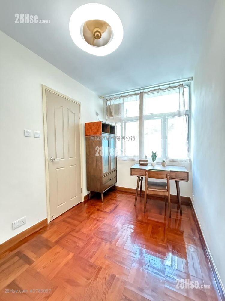 Tung Hei Court Sell 541 ft²