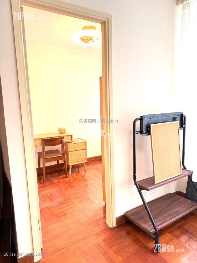 Tung Hei Court Sell 541 ft²