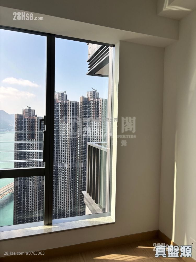 Seasons Place 租盘 1 房 , 1 浴室 330 平方尺