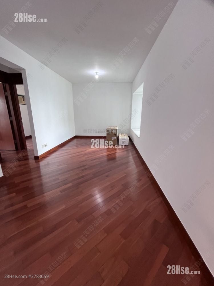 The Long Beach Sell 2 Bedrooms , 1 Bathroom 547 ft²