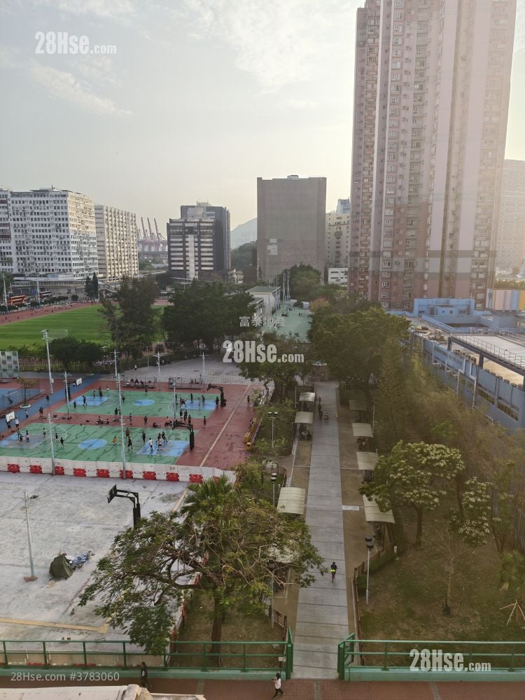 Kwai Cheung Building Rental 2 Bedrooms , 1 Bathroom 338 ft²