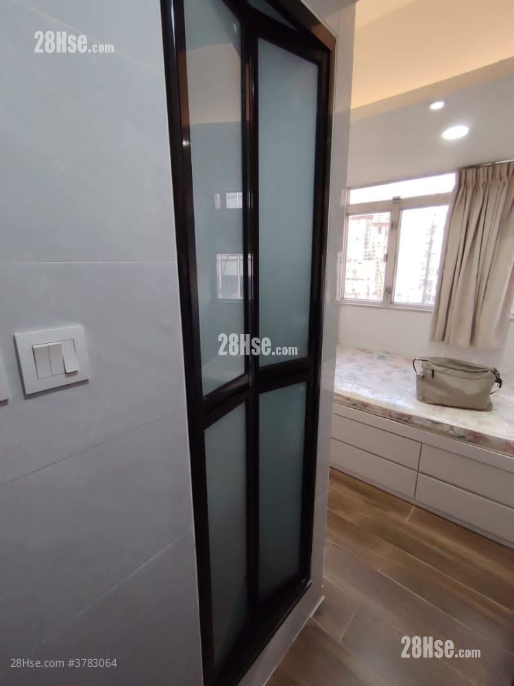 渣菲大厦 租盘 开放式间隔 , 1 浴室 170 平方尺