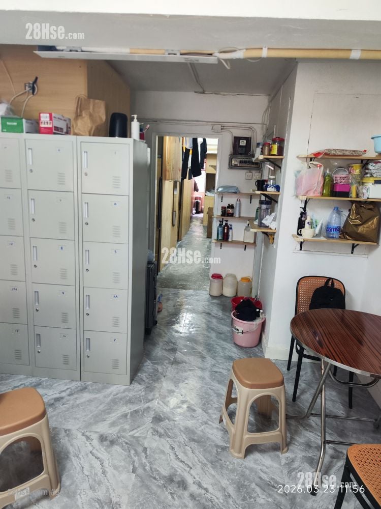 南昌街汝州街交界/ 租盘 开放式间隔 , 3 浴室 500 平方尺