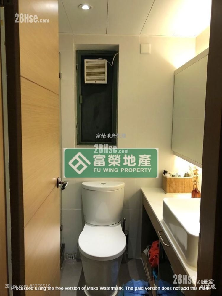 Island Harbourview Sell 2 Bedrooms , 1 Bathroom 490 ft²