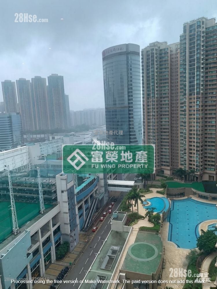 Island Harbourview Sell 2 Bedrooms , 1 Bathroom 490 ft²