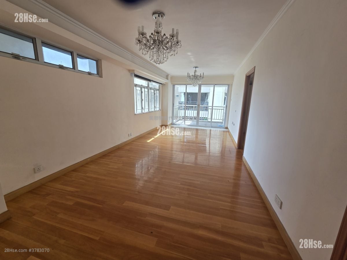 美孚新邨 售盘 3 房 , 2 浴室 914 平方尺