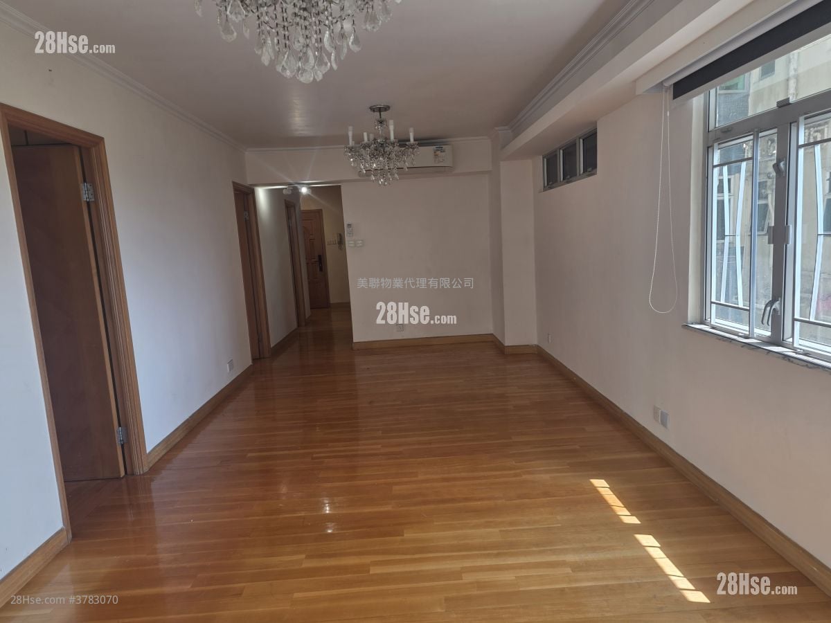 美孚新邨 售盘 3 房 , 2 浴室 914 平方尺